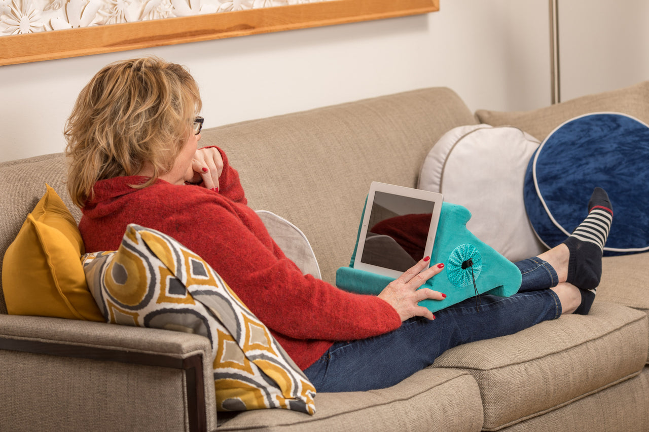Flippy The Best Selling Tablet Pillow Stand getflippy